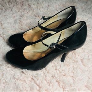 Chinese Laundry Black Heels